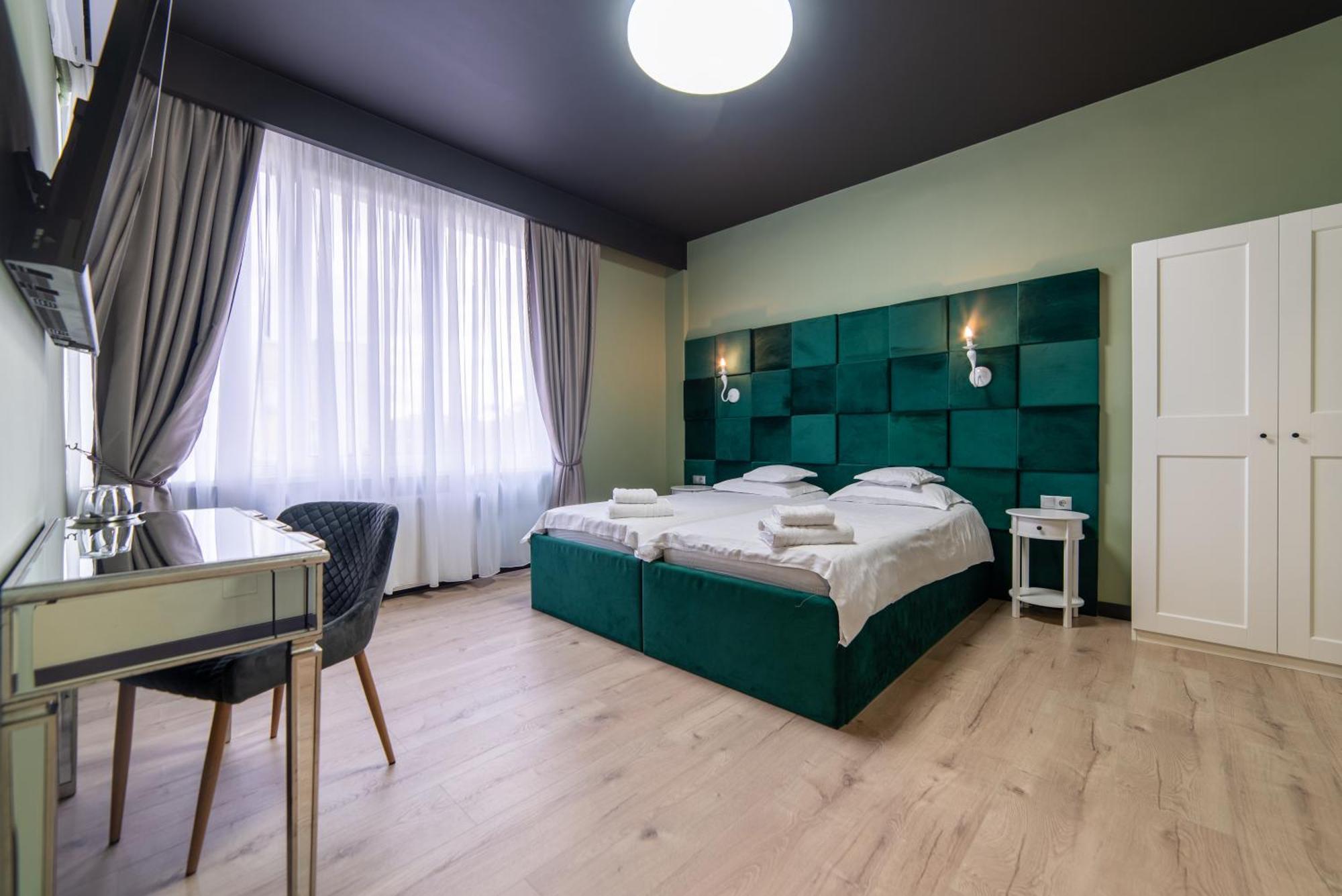 Zero Otel Kaloşvar Dış mekan fotoğraf